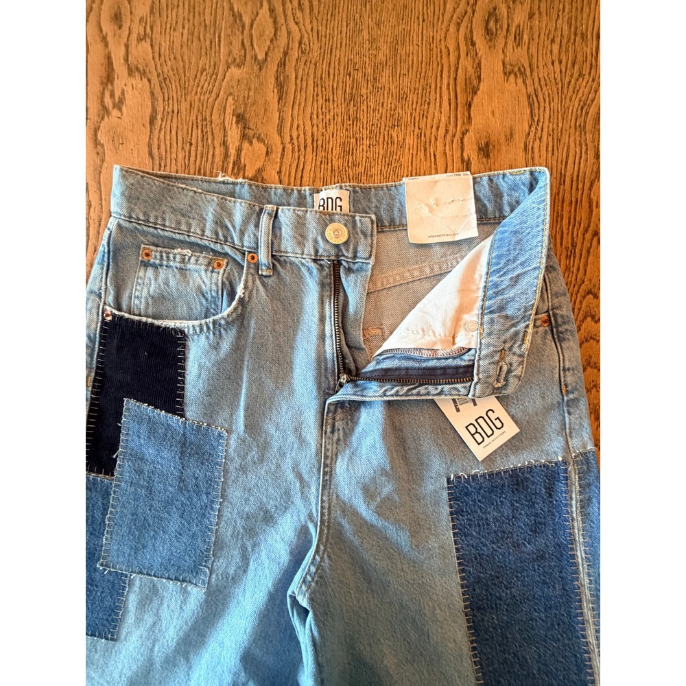 BDG Puddle Super‎ High Waist Wide Leg Patchwork Heart Jeans NWT 28 - Picture 9 of 10